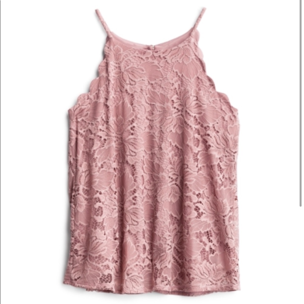 FORTUNE + IVY
Chiya Lace Scalloped Halter Blouse